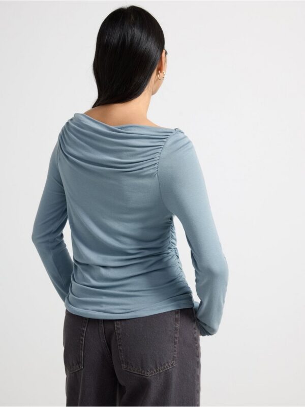 Long-sleeved top with gatherings - 3003867-8001