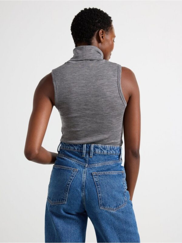 Sleeveless turtleneck top in wool - 3001588-145