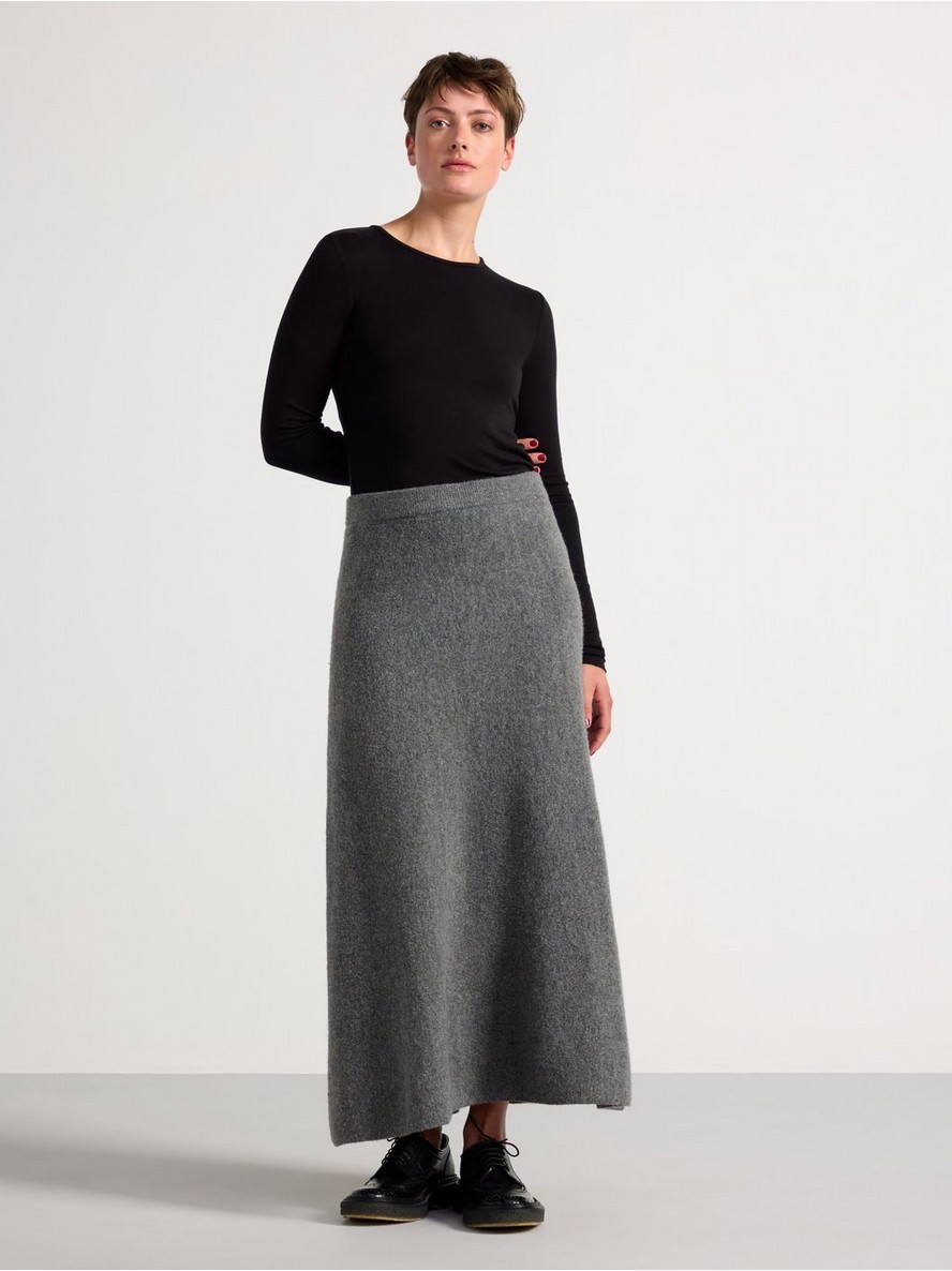 Suknja – Knitted midi skirt