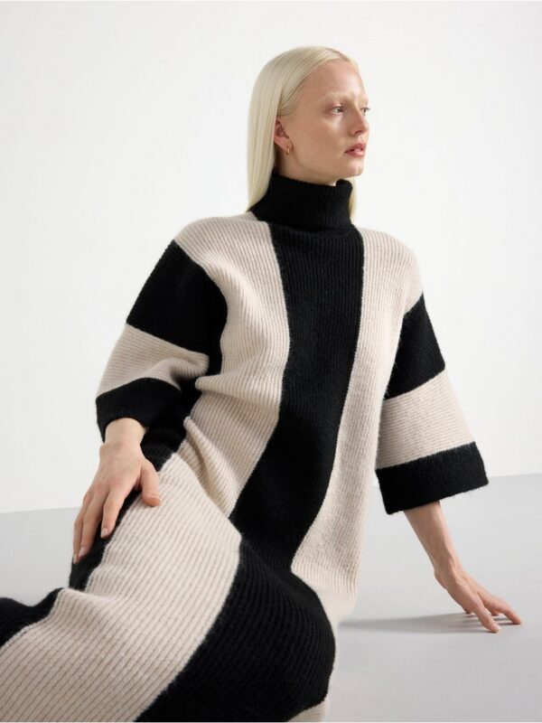 Knitted midi dress - 3003245-80