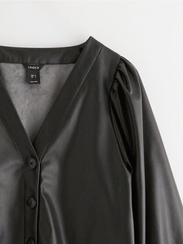 Blouse in imitation leather - 3003484-80