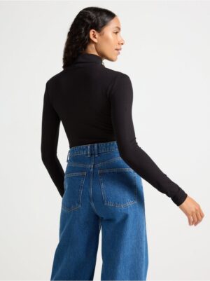 Ribbed long-sleeved top with turtleneck - 3001168-80