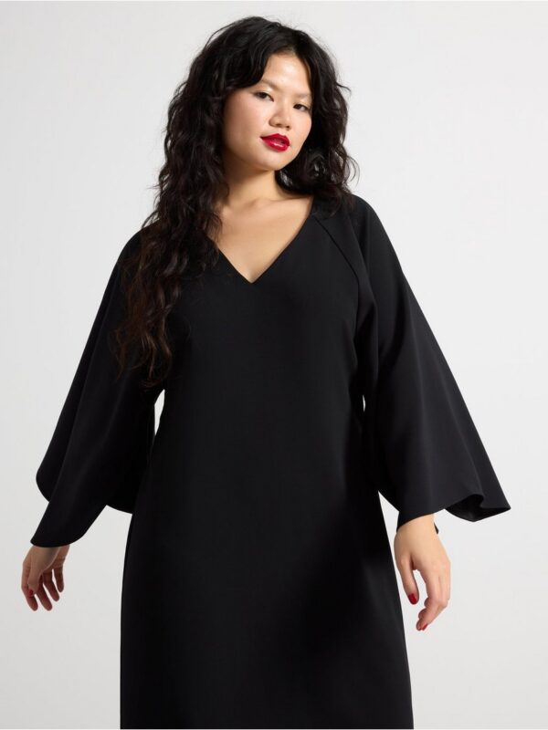 Midi dress with wide sleeves - 3004342-80
