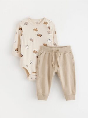 Set - bodysuit and joggers - 3004764-1230