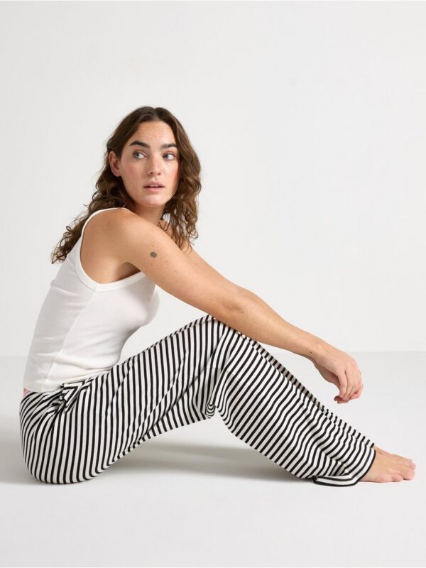 Ribbed pyjama trousers - 3005352-300