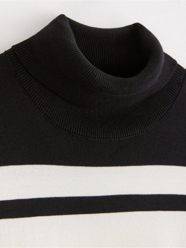 Fine-knit roll neck top - 8385452-7488