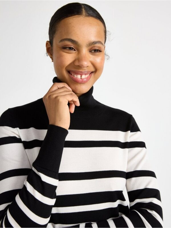Fine-knit roll neck top - 8385452-7488