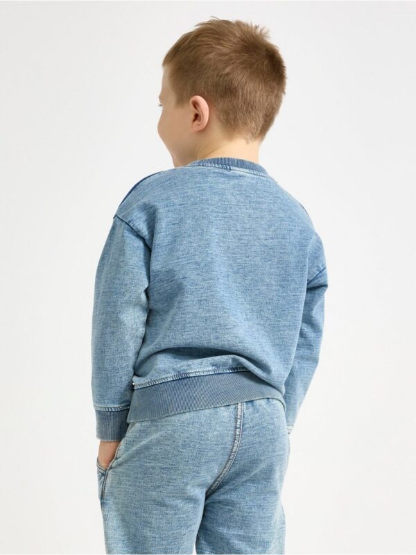 Sweatshirt with kangaroo pocket - 3004597-9392