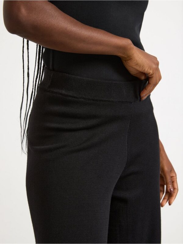 Fine-knit trousers - 3004870-80
