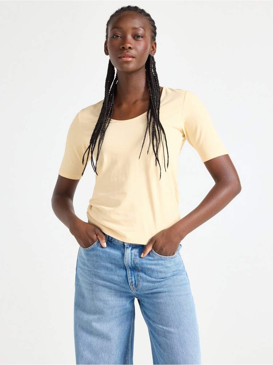 Majica – Short-sleeved top