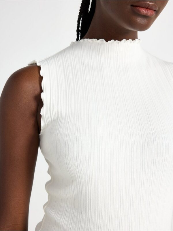 Sleeveless top - 3006402-300
