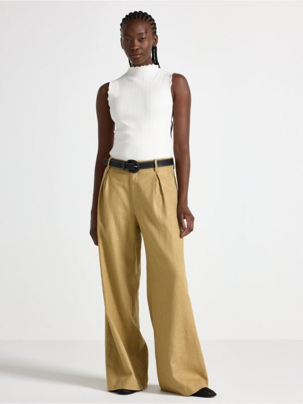 Sleeveless top - 3006402-300