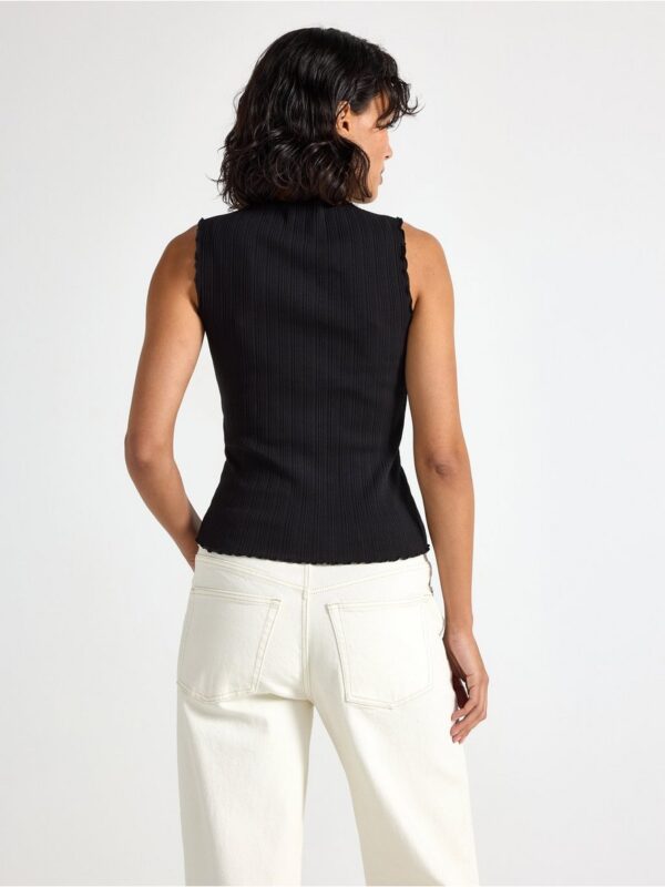 Sleeveless top - 3006402-80