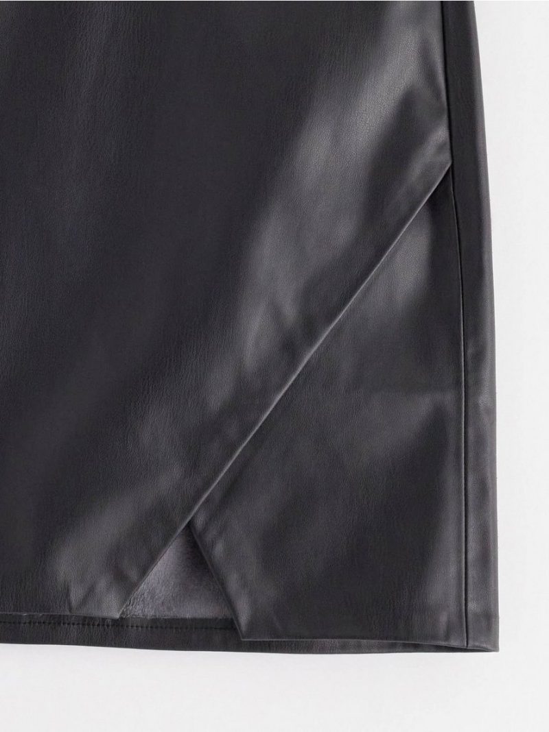 Skirt in imitation leather - 3001443-80