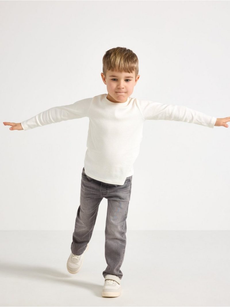 - STAFFAN Straight leg jeans in denim jersey STAFFAN Straight leg jeans in denim jersey - 3001758-111