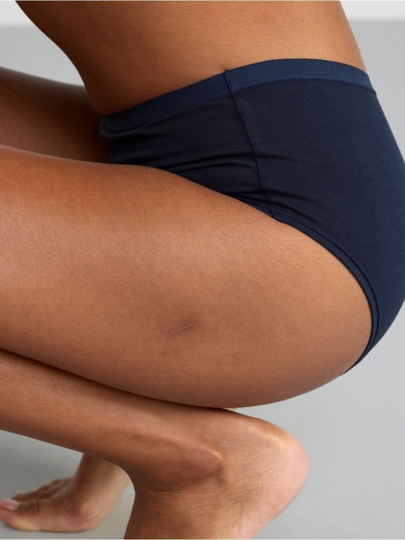 - Briefs with regular waist Briefs with regular waist - 3001910-2150