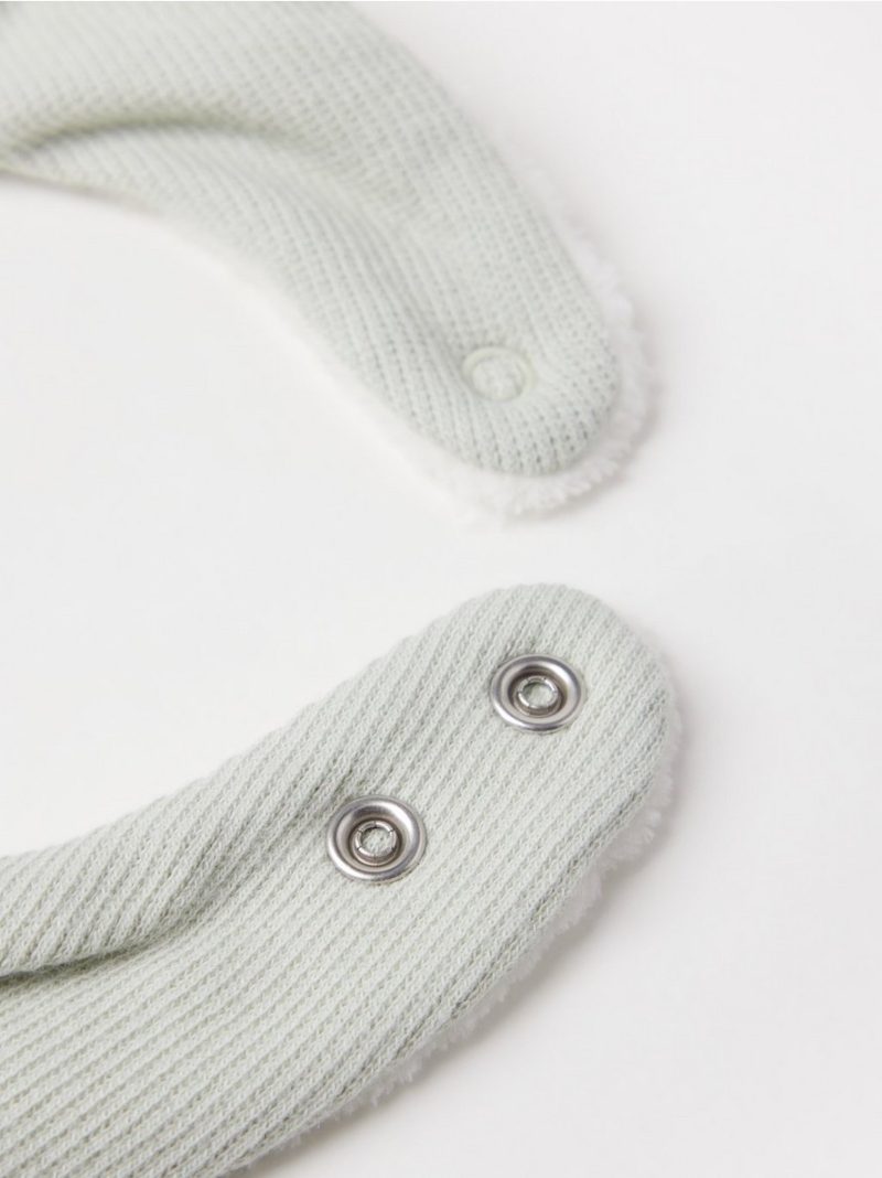 Bib with pile lining - 3002471-8884