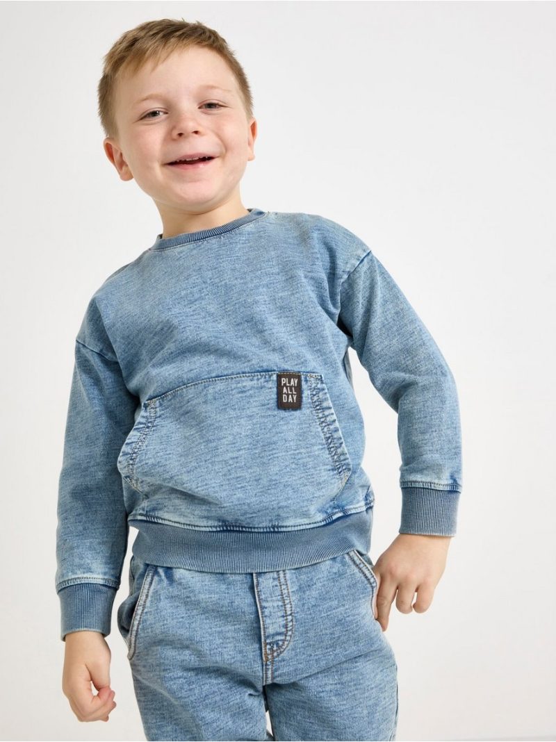 Sweatshirt with kangaroo pocket - 3004597-9392