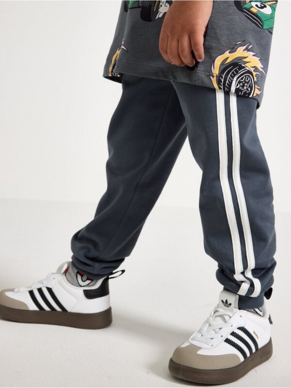 Joggers with brushed inside - 3006744-2498