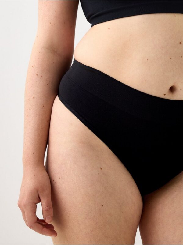 Seamless thong with high waist - 3003337-80
