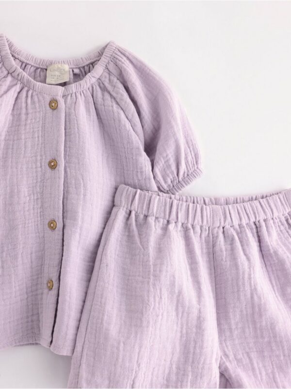 Set - blouse and shorts - 3004890-9959