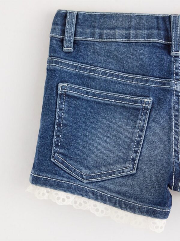 Denim shorts with lace - 3005408-790