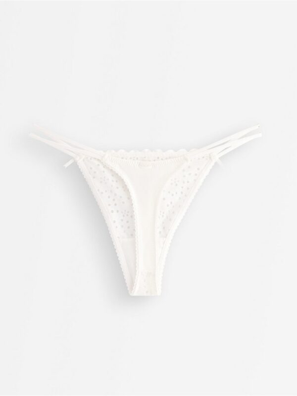 Thong with broderie anglaise - 3005740-70