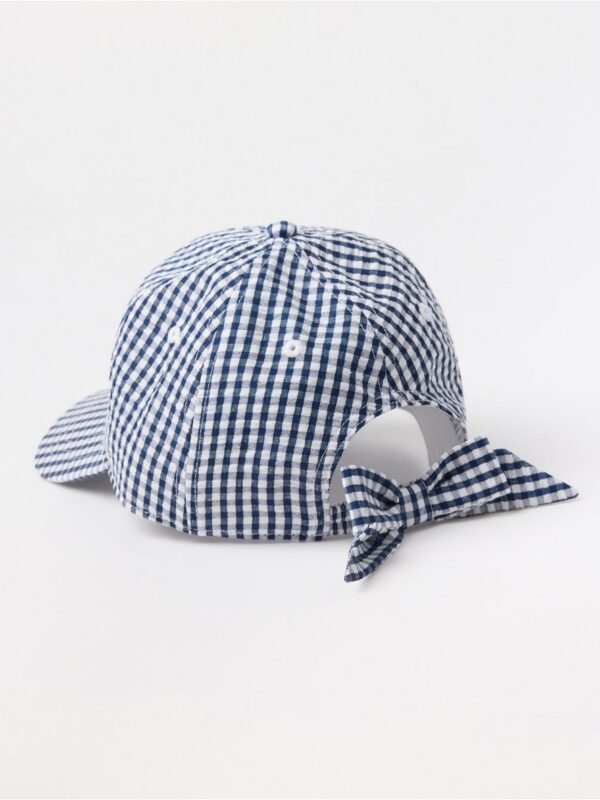Cap with bow - 3005834-1957