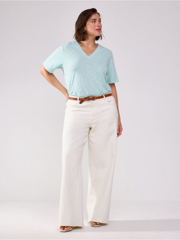 T-shirt with v-neck - 3005988-7610