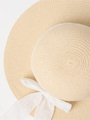 Sun hat with bow - 3006484-311