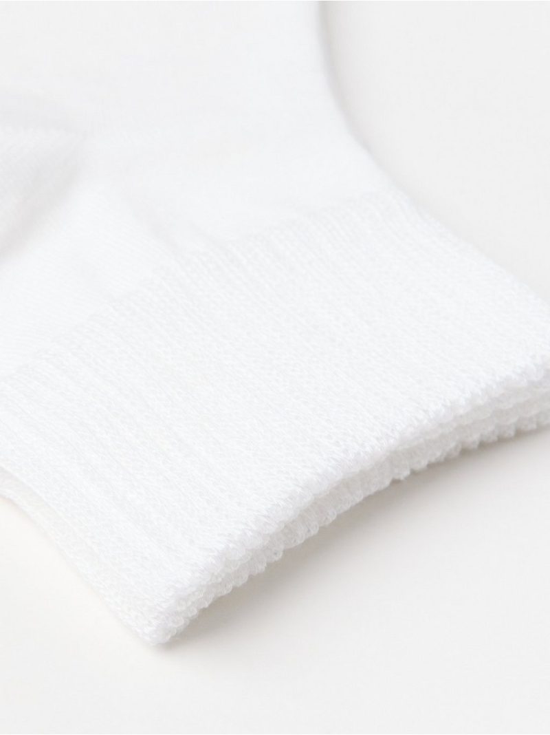 Ankle socks in lyocell blend - 8133504-70