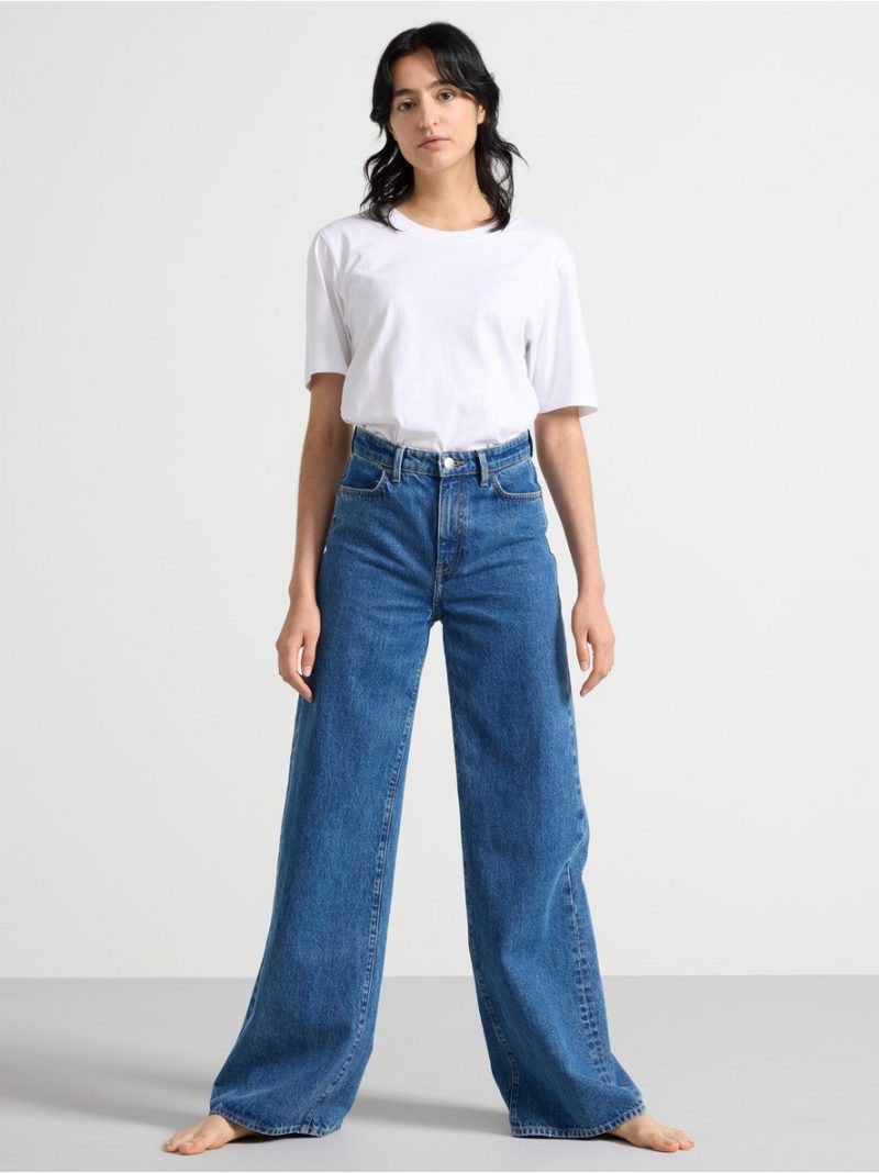 WIDE Jackie  jeans with extra wide leg - 8193512-791