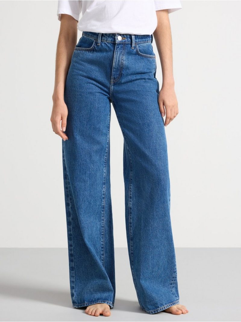 WIDE Jackie  jeans with extra wide leg - 8193512-791
