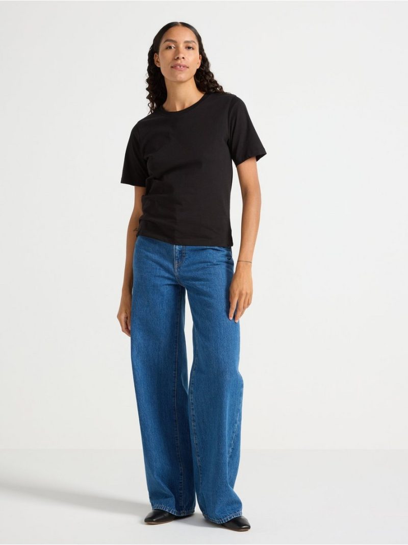 Basic t-shirt - 8326663-80