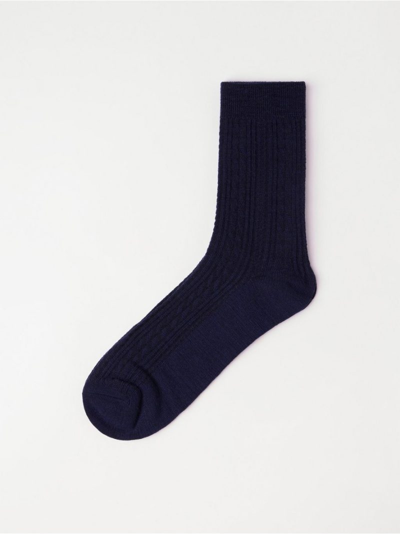 Cable-knit merino wool blend socks - 8452518-6583