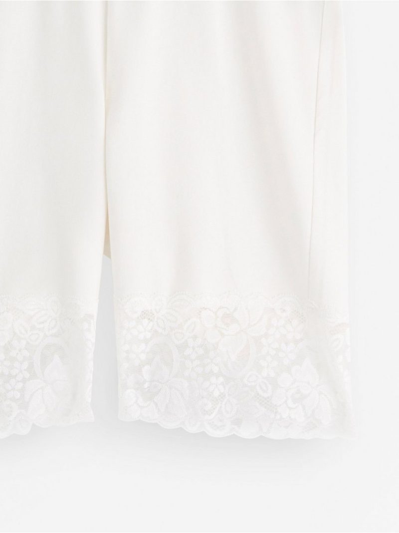 Cycling shorts with lace trim - 8598008-70