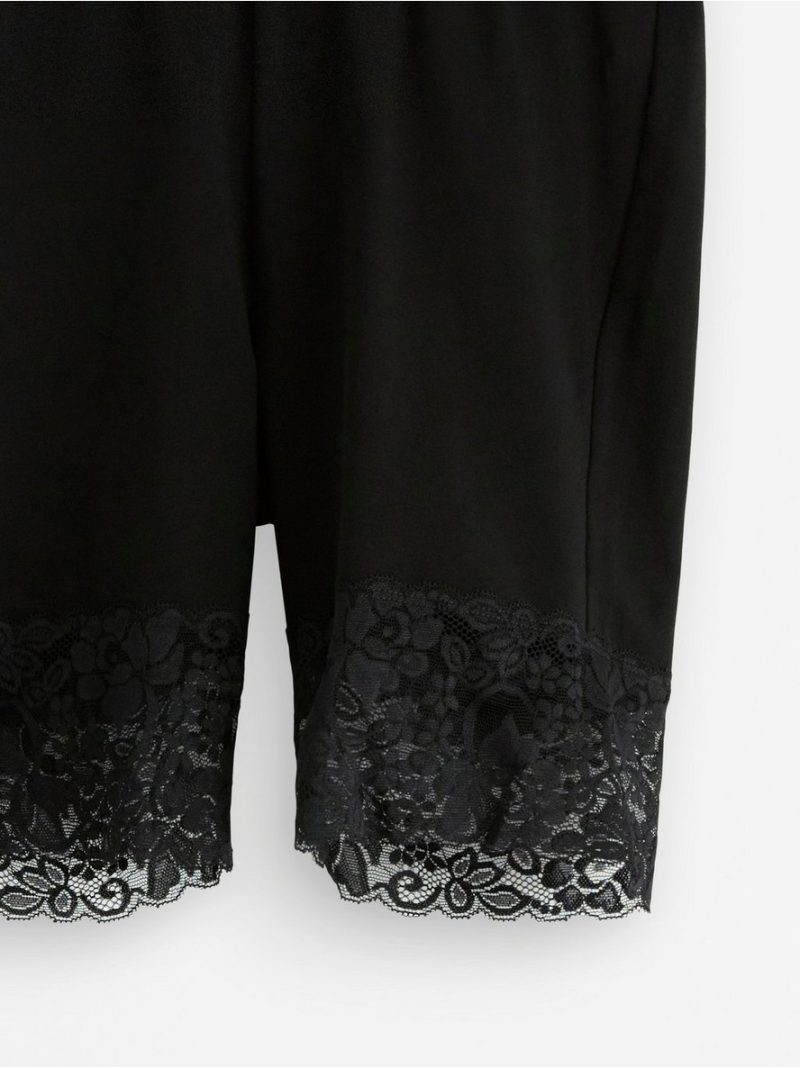 Cycling shorts with lace trim - 8598008-80