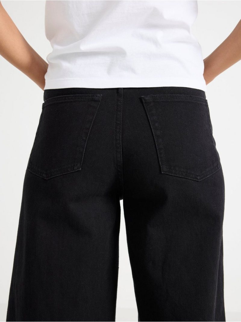 WIDE Jackie  jeans with extra wide leg - 8603735-80