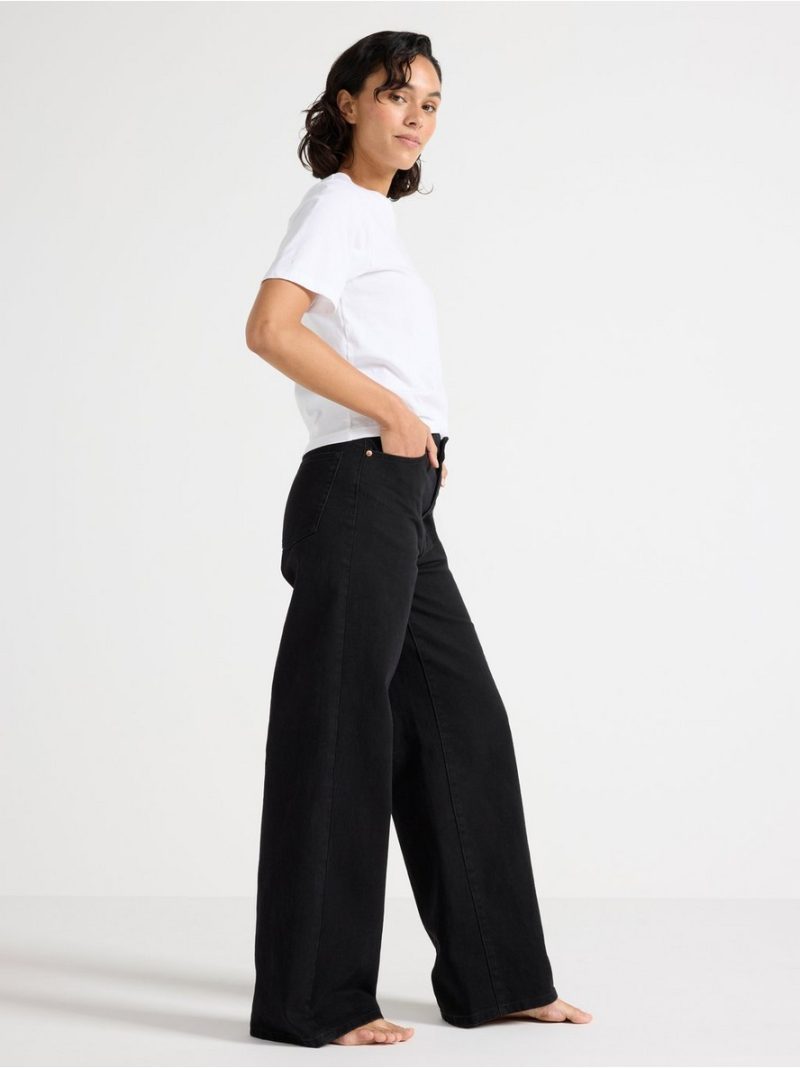 WIDE Jackie  jeans with extra wide leg - 8603735-80