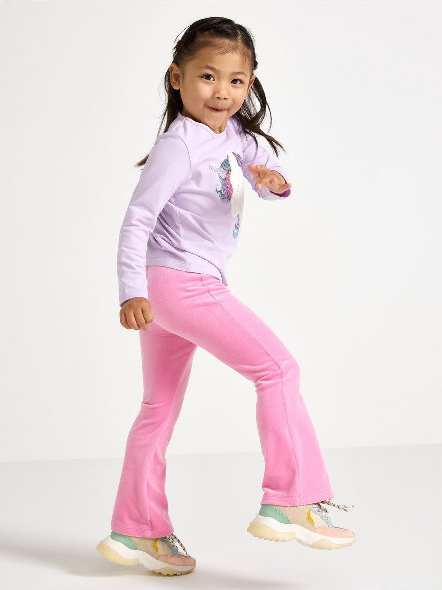 Trenerka donji deo – Flared leggings in velour