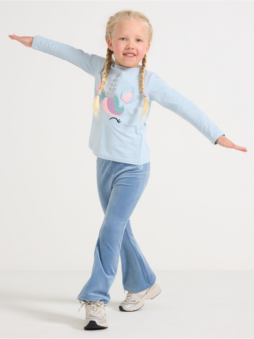 Trenerka donji deo – Flared leggings in velour