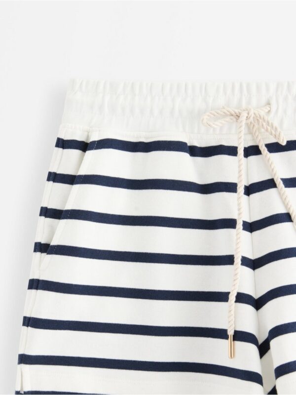 Sweat shorts - 3006294-300