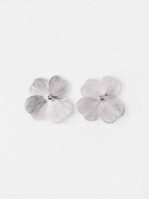 Earrings with flowers - 3006698-10