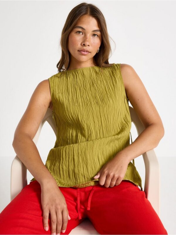 Crinkled sleeveless blouse - 3008226-2118