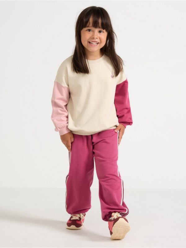 Sweatshirt with brushed inside - 3007987-7458