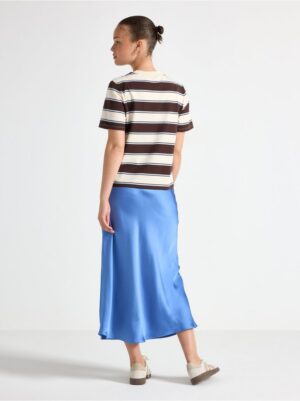 Midi skirt in satin - 8608741-5811