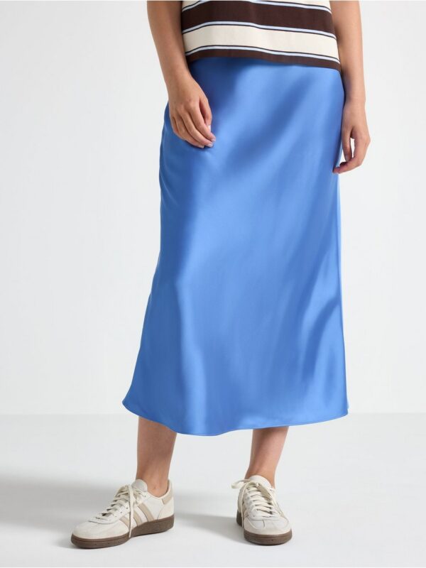 Midi skirt in satin - 8608741-5811