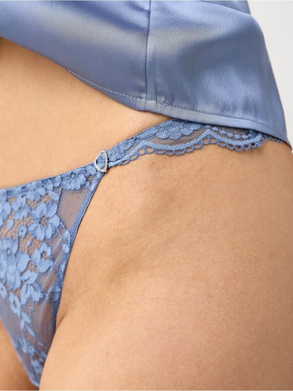 Thong in lace with low waist - 3003384-4595