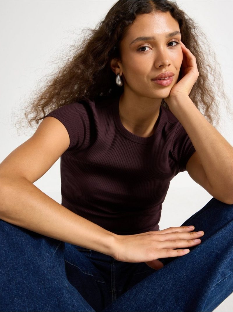 Ribbed short-sleeved top - 3004388-8704