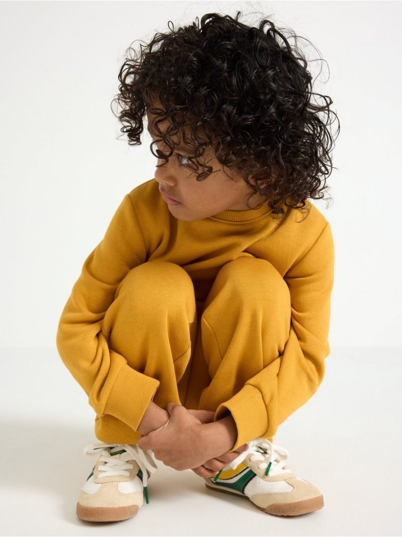 Sweatshirt with brushed inside - 3004577-9755